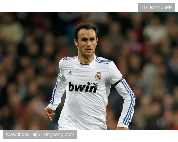 波尔图重新排布中场防线