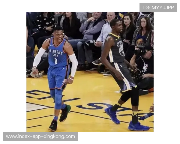 勇士防守轮转多次慢半拍